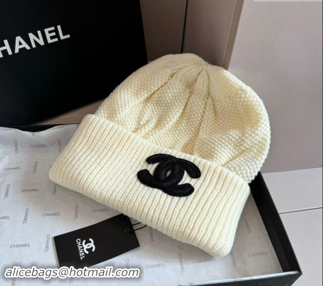 New Product Chanel Knit hat with Maxi CC CH091302 White 2024 