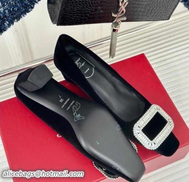 Pretty Style Roger Vivier Belle Vivier Strass Buckle Pumps 4.5cm in Velvet Black 010095