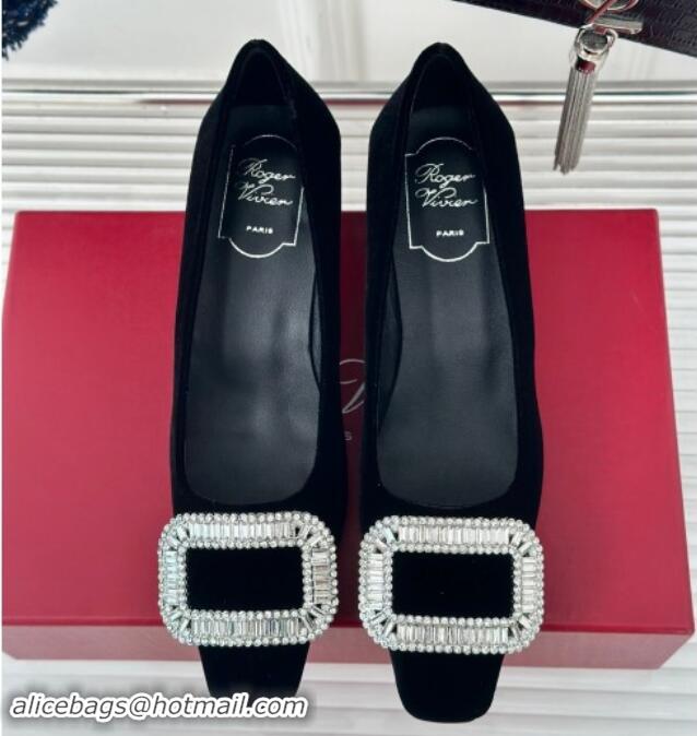 Pretty Style Roger Vivier Belle Vivier Strass Buckle Pumps 4.5cm in Velvet Black 010095