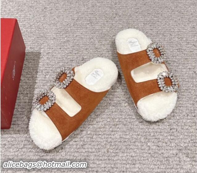 Good Product Roger Vivier Slidy Viv' Strass Buckle Flat Slides Sandals in Suede and Shearling Fur Brown 010098