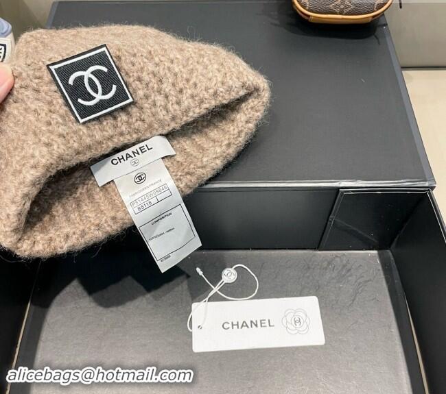 Market Sells Chanel Knit Hat with CC Patch CH091306 Beige 2024