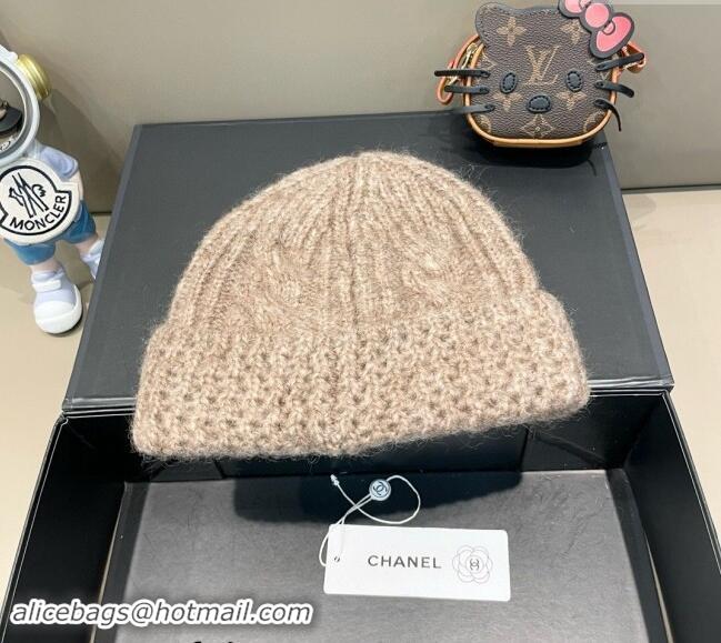 Market Sells Chanel Knit Hat with CC Patch CH091306 Beige 2024