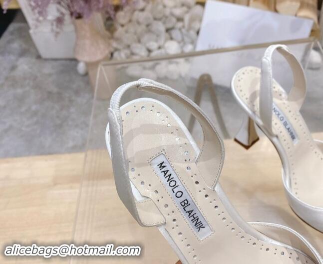 Sumptuous Manolo Blahnik Classic Silk Slingback Pumps 8cm with Strass Buckle White 507012