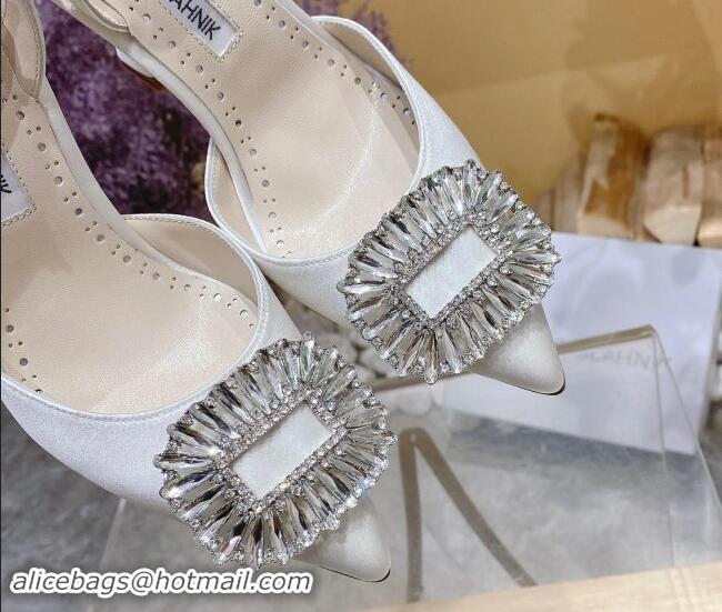 Sumptuous Manolo Blahnik Classic Silk Slingback Pumps 8cm with Strass Buckle White 507012