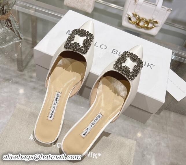 Perfect Manolo Blahnik Hangisimu Satin Flat Mules with Strass Buckle White 507023