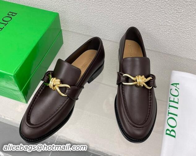 Stylish Bottega Veneta Astaire Loafers in Calfskin with Metal-Tone Knot Brown 903041