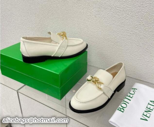 Top Quality Bottega Veneta Astaire Loafers in Calfskin with Metal-Tone Knot White 903042