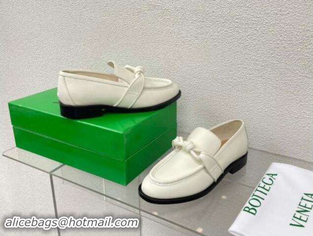 Perfect Bottega Veneta Astaire Loafers in Calfskin with One-Tone Knot White 903043