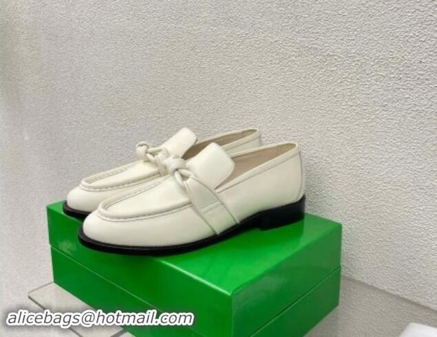 Perfect Bottega Veneta Astaire Loafers in Calfskin with One-Tone Knot White 903043