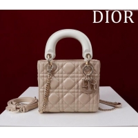 Famous Brand Dior Mini Lady Dior Bag in Two-Tone Cannage Lambskin M0505 Beige/White 2024