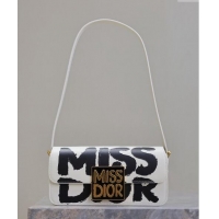 Discount Dior Miss Dior Flap Bag in Miss Dior Graffiti Printed Calfskin DR2610 White/Black 2024