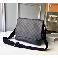 Inexpensive Louis Vuitton Damier Graphite Canvas Mens District PM Messenger Flap Bag N41028