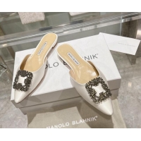 Perfect Manolo Blahnik Hangisimu Satin Flat Mules with Strass Buckle White 507023