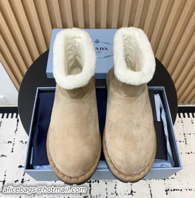 Good Looking Prada Suede and Wool Snow Boots Beige 1011099