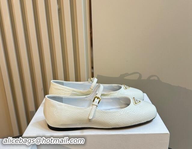 Buy Luxury Prada Crinkled patent leather ballerinas flats White 1011114