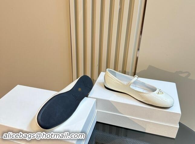 Buy Luxury Prada Crinkled patent leather ballerinas flats White 1011114