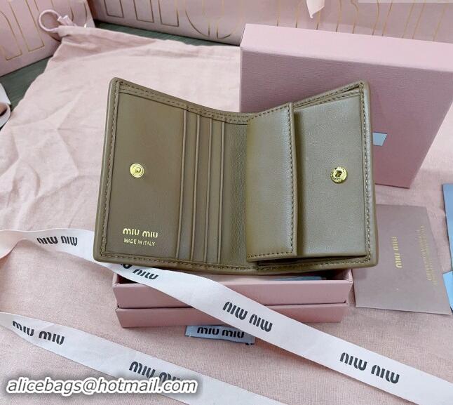 Top Design Miu Miu Matelasse Leather Small Wallet 5MV204 Dark Beige 2024