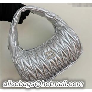 Good Product Miu Miu Wander Matelasse Nappa Leather Medium Hobo bag 5BC153 Silver 2024