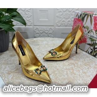 Good Looking Dolce & Gabbana Patent Calfskin Pumps 10.5cm with Crystals DG Gold 325093