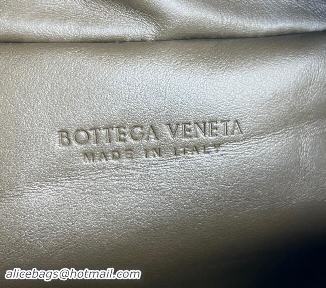 Pretty Style Bottega Veneta Let's Go Long Foldable Shoulder bag 796258 Green 2024