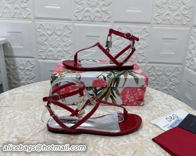 Perfect Dolce & Gabbana DG Karung Flat Thong Sandals with Chain Lock in Patent Leather Red 506082