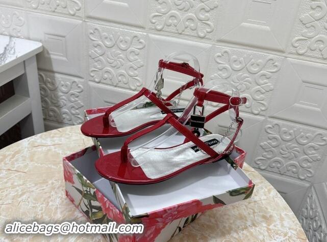 Perfect Dolce & Gabbana DG Karung Flat Thong Sandals with Chain Lock in Patent Leather Red 506082