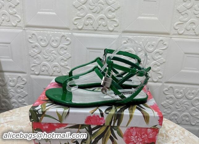 Classic Hot Dolce & Gabbana DG Karung Flat Thong Sandals with Chain Lock in Patent Leather Green 506083