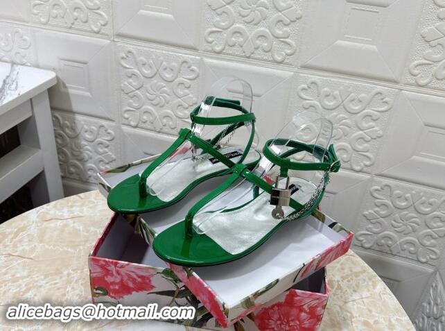 Classic Hot Dolce & Gabbana DG Karung Flat Thong Sandals with Chain Lock in Patent Leather Green 506083