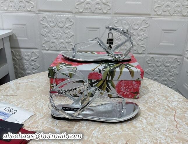 Pretty Style Dolce & Gabbana DG Karung Flat Thong Sandals with Chain Lock in Patent Leather Silver 506085