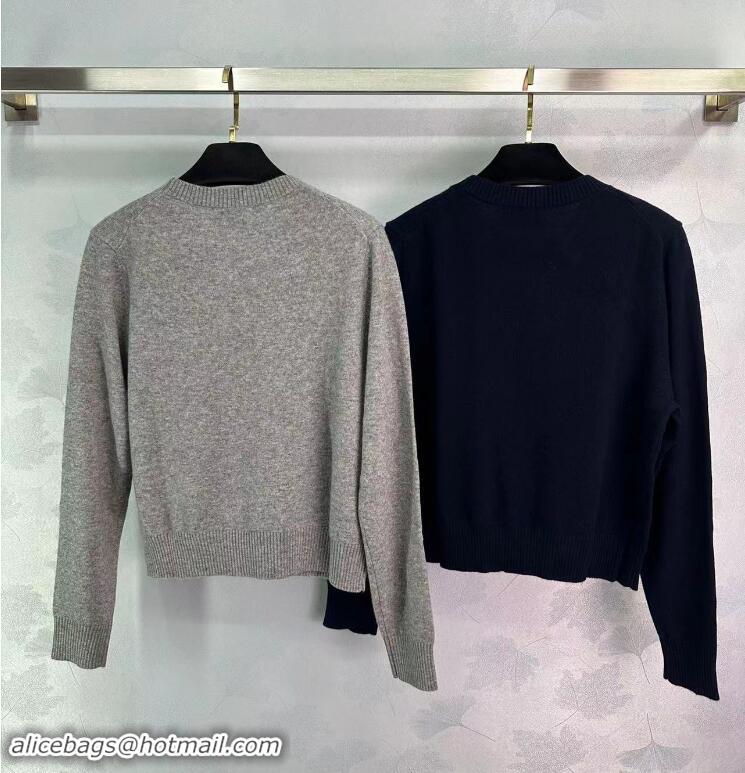 ​Well Crafted Prada Cashmere And Silk Sweater PA2210 Grey