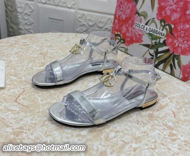 Stylish Dolce & Gabbana DG Patent Calfskin Flat Sandals Silver 604151