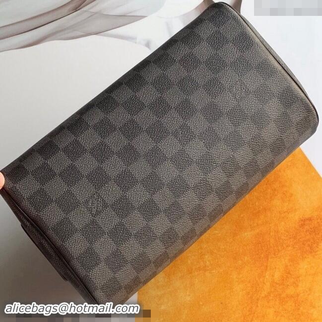 Top Quality Louis Vuitton Dopp Kit Toiletry Bag in Black Damier Graphite Canvas M47527 2024