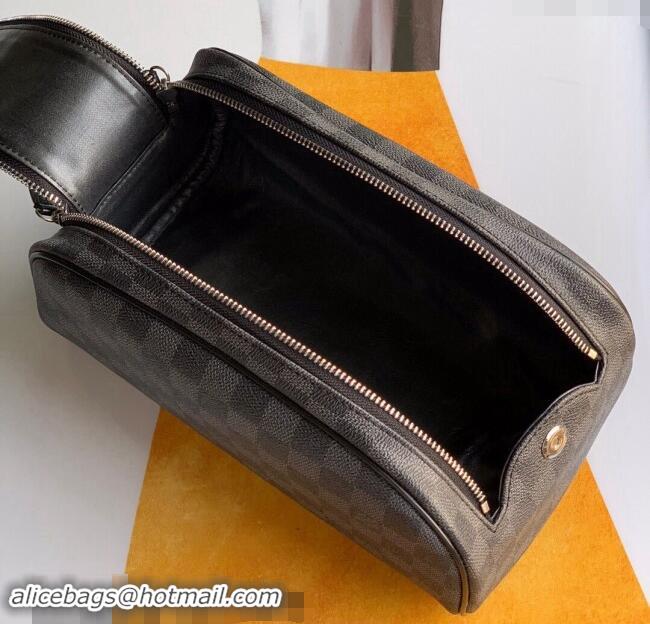 Top Quality Louis Vuitton Dopp Kit Toiletry Bag in Black Damier Graphite Canvas M47527 2024