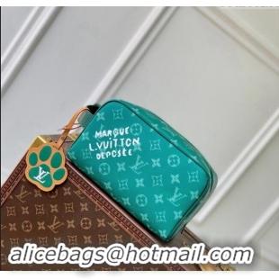 Best Price Louis Vuitton Locker Dopp Kit Clucth in Green Monogram Heritage Canvas M12688 2024