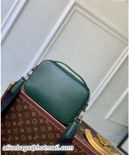 Well Crafted Louis Vuitton Mens Avenue Messenger bag in Taiga Leather M11657 Green 2024