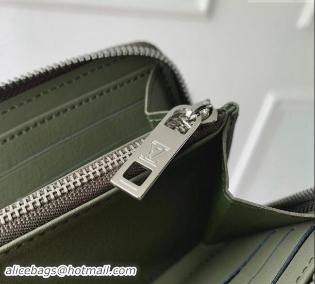 Top Quality Louis Vuitton Zippy Wallet Horizontal in LV Aerogram Leather M80334 Green 2024