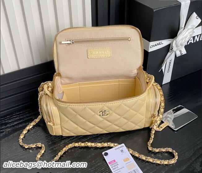 Best Price Chanel Shiny Crumpled Lambskin Vanity Case Bag with Pockets AS5222 Light Yellow 2024