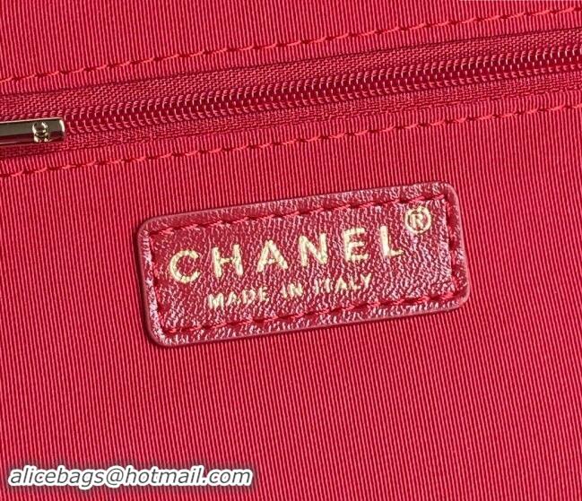 Inexpensive Chanel Shiny Crumpled Lambskin Vanity Case Bag with Pockets AS5222 Red 2024