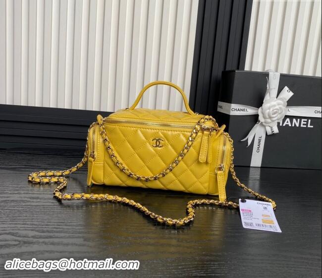 Top Design Chanel Shiny Crumpled Lambskin Vanity Case Bag with Pockets AS5222 Bright Yellow 2024