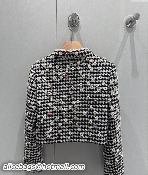 ​Top Design Chanel Houndtooth Jacket and Skirt Set with Pearl Bloom CH1108 2024