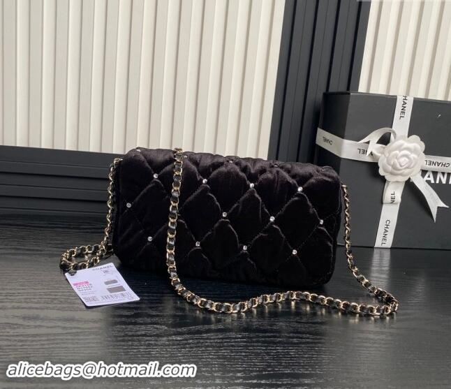 Buy Fashionable Chanel Velvet & Strass Flap Clutch Bag with Chain AP4159 Black 2024