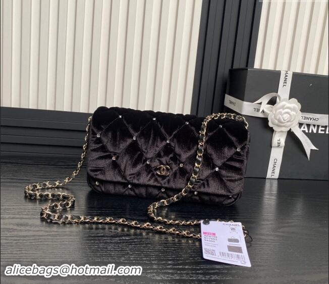 Buy Fashionable Chanel Velvet & Strass Flap Clutch Bag with Chain AP4159 Black 2024