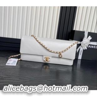 Good Taste Chanel Grained Shiny Calfskin Maxi Clutch Bag with Chain AS5182 White 2024