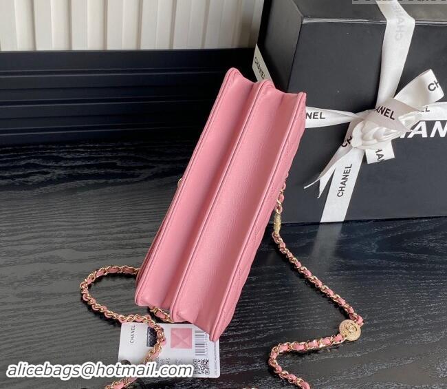 Famous Brand Chanel Lambskin Clutch with Chain AP4300 Pink 2024