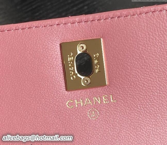 Famous Brand Chanel Lambskin Clutch with Chain AP4300 Pink 2024