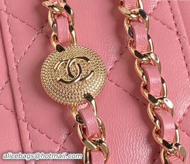 Famous Brand Chanel Lambskin Clutch with Chain AP4302 Pink 2024