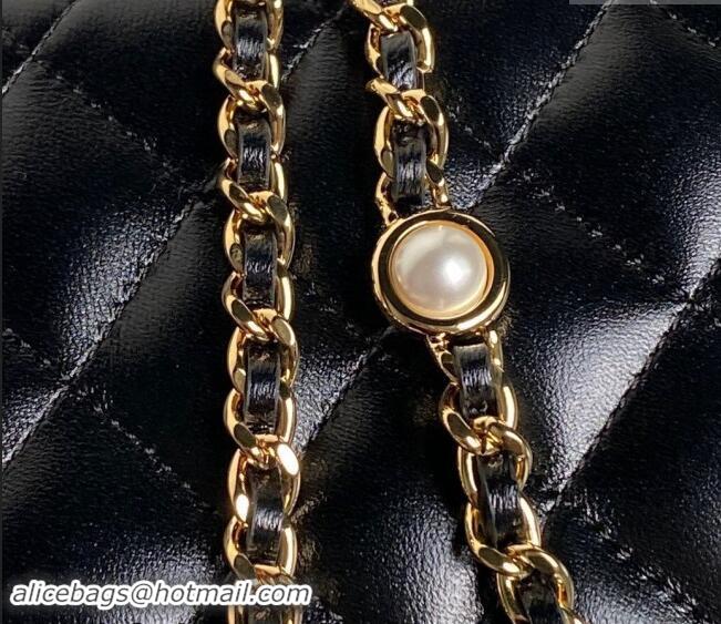 Big Discount Chanel Lambskin Clutch with Chain and Pearls AP4285 Black 2024