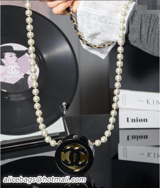 Low Cost Chanel Pearls Long Necklace with Round Case Pouch ABD869 2024