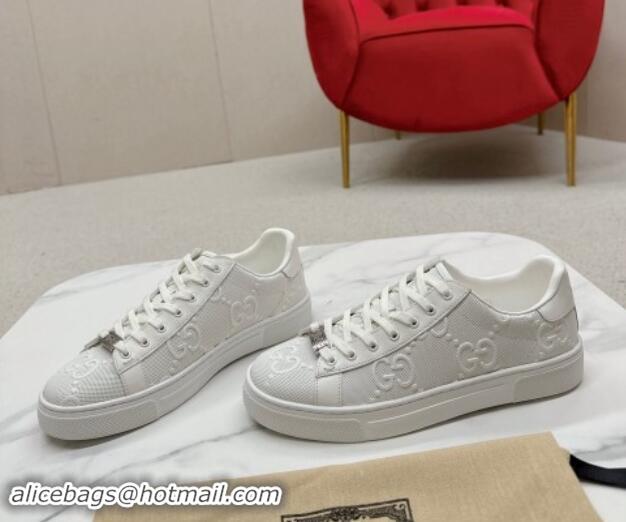 Good Quality Gucci Ace Sneakers in Perforated Leather with Interlocking G White 1014086