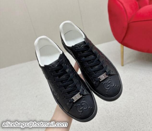 Leisure Gucci Ace Sneakers in Perforated Leather with Interlocking G Black 1014087